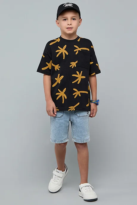 أر أند بي Printed T-Shirt with Crew Neck and Short Sleeves