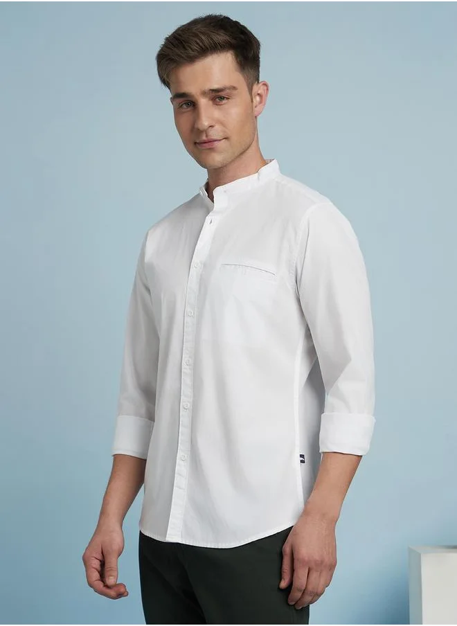 Dennis Lingo Men's White Slim Fit Casual Spread Shirt