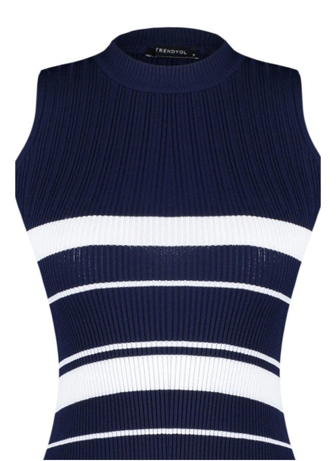 trendyol - Navy Blue Crew Neck Knitwear Blouse TWOSS21BZ0370 - Image 1