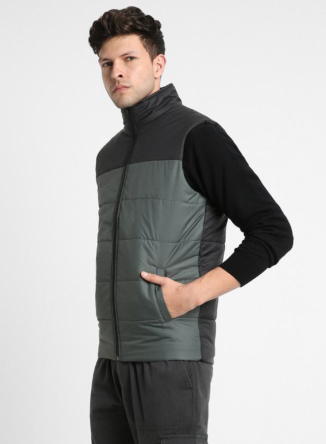 Dennis Lingo Military Regular Fit Men's Colourblocked Mock Neck Sleeveless Polyester Jacket with Zipper Closure  - Image 3