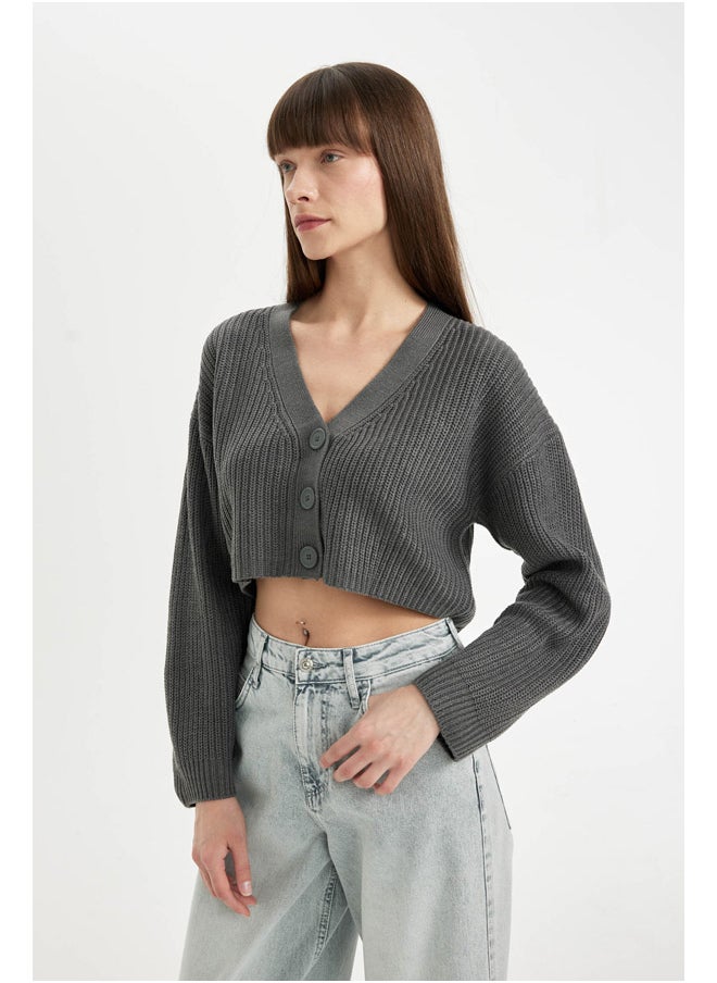 Woman Tricot Regular Fit V Neck Long Sleeve Cardigan - pzsku/Z14497BF7C520FF0A827BZ/45/_/1723972100/3e71a2fa-853c-45d7-815a-e6ed784d46f6