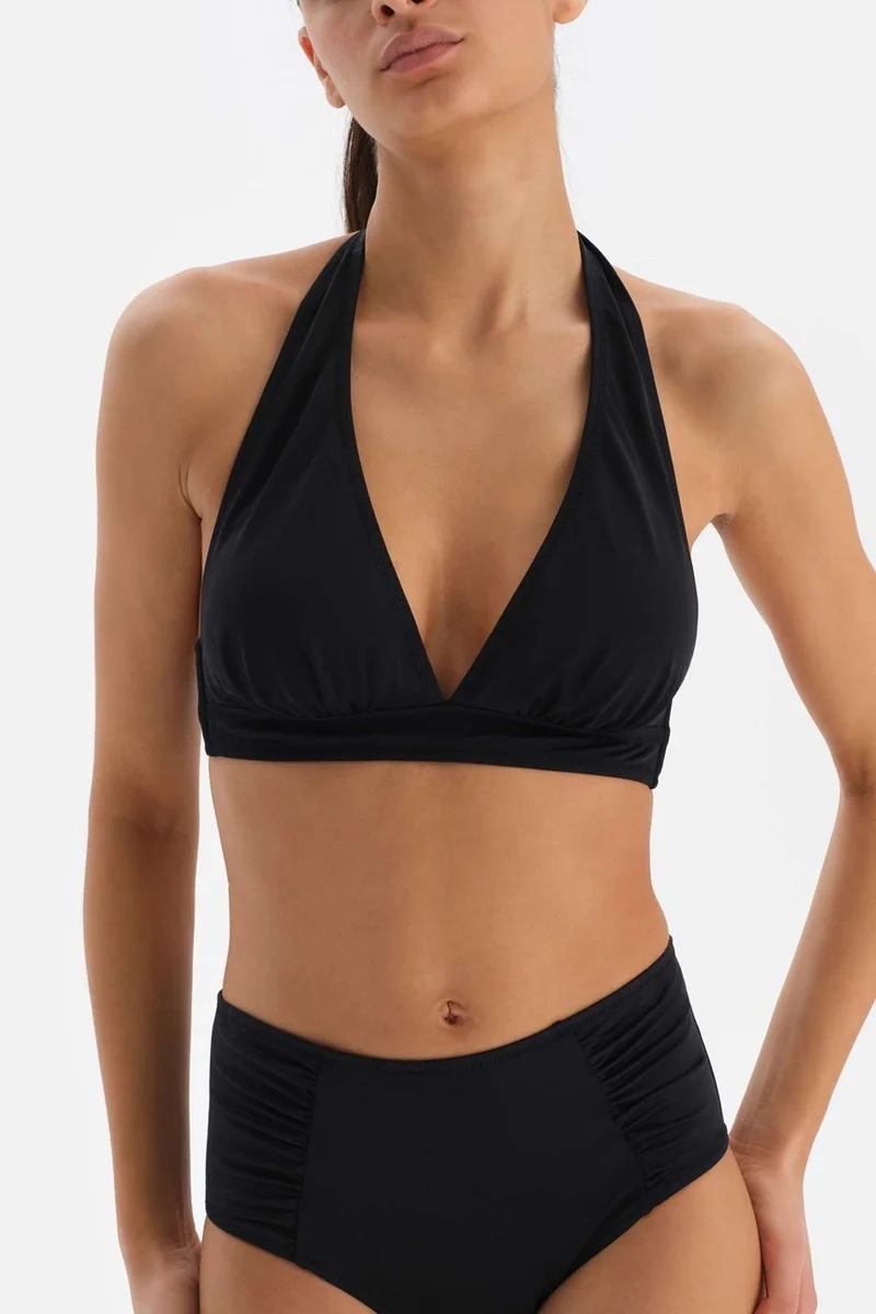 داجي Black Triangle Wide Bikini Top