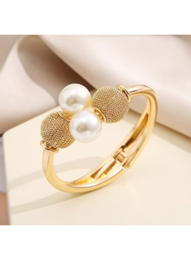 جلوسكي Vintage Pearl Open Cuff Bracelet for Women – Bold Statement Alloy Bangle, Retro Chic Timeless Jewelry for Formal  Casual Outfits - Image 3