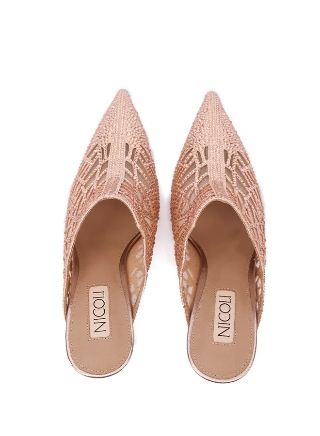 نيكولي أكيلو