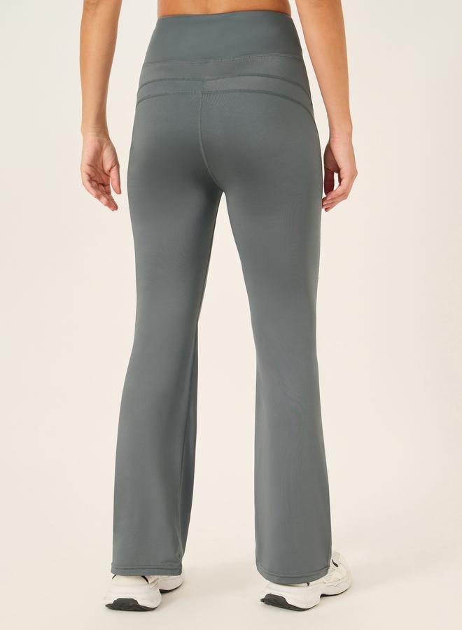 ستايلي اكتيف بنطلون ليجنز بقصة واسعة وتفاصيل خياطة بتأثير نحت الجسم - Image 2