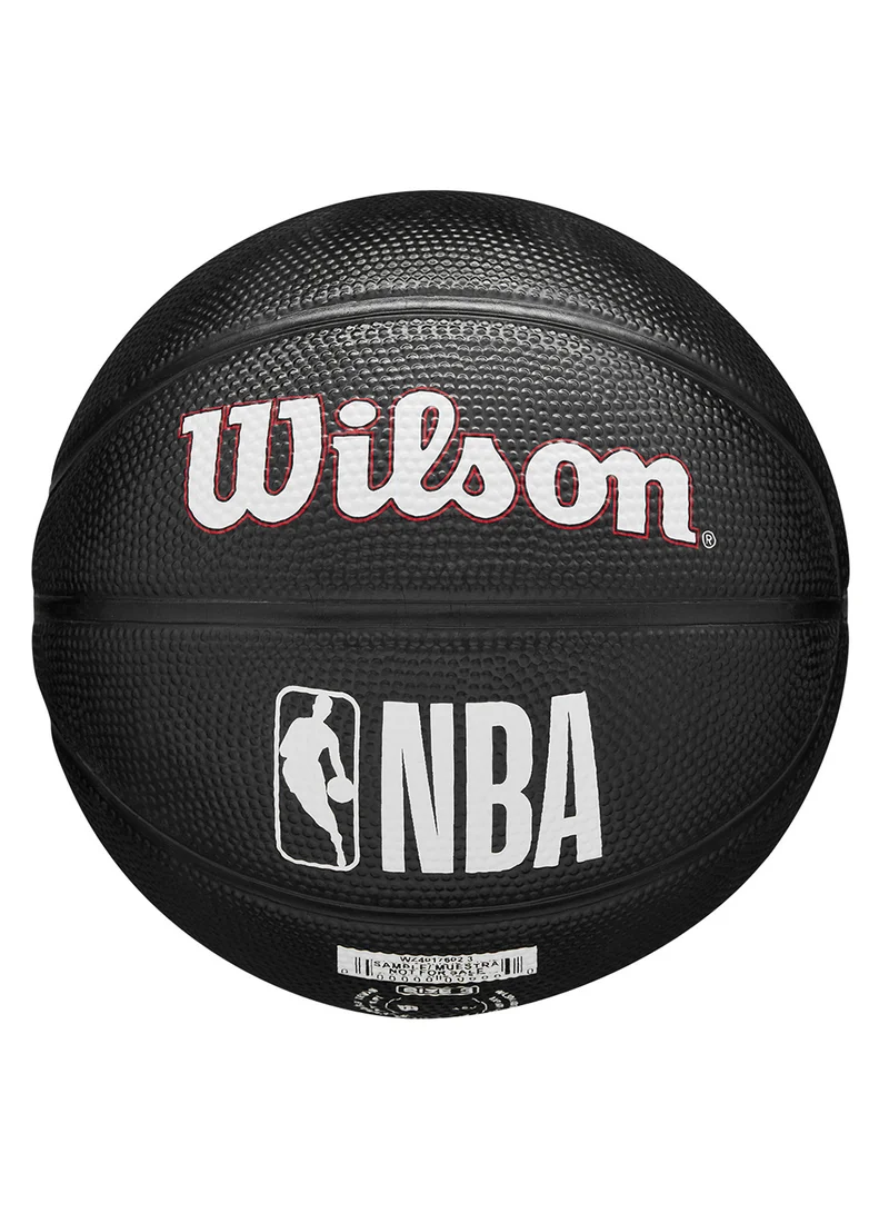 Wilson NBA Team Tribute Mini Chicago Bulls - Size 3 (mini ball) - Black