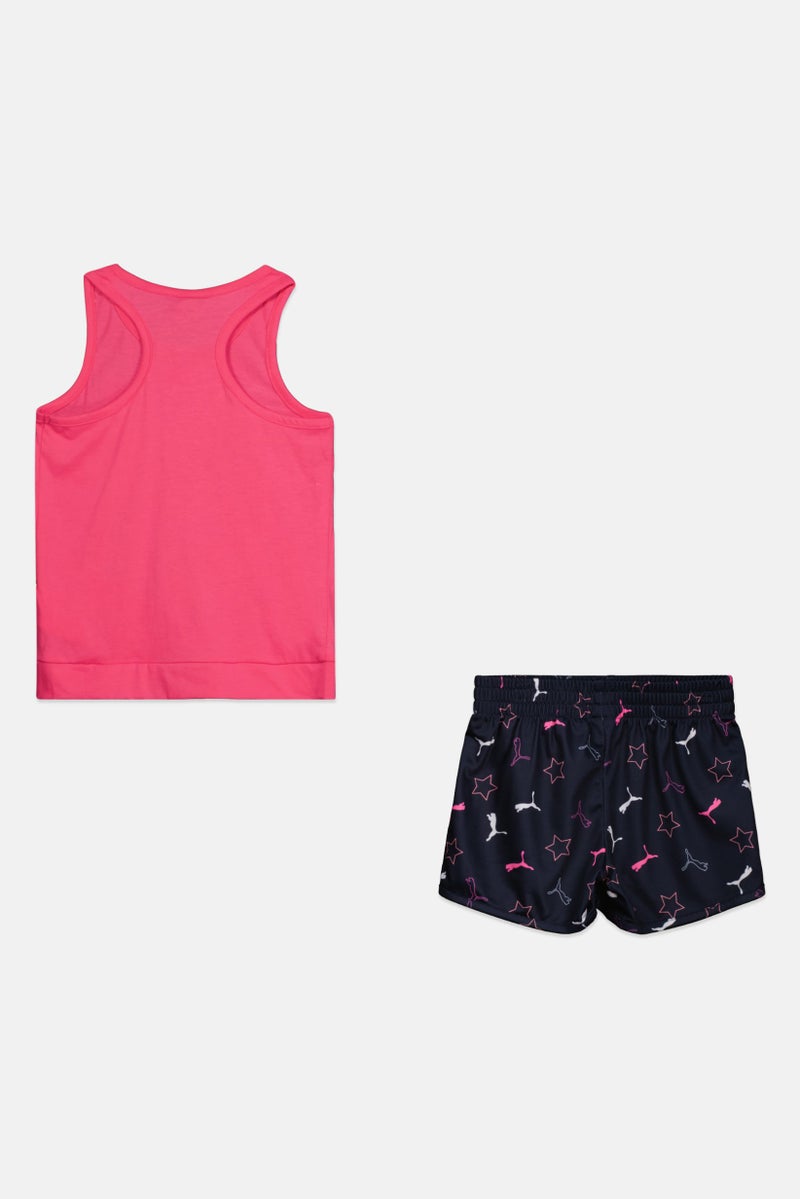 PUMA طقم بناتي للأطفال من قطعتين بشعار العلامة التجارية، توب بدون أكمام وسروال قصير، وردي/أزرق داكن - Image 2
