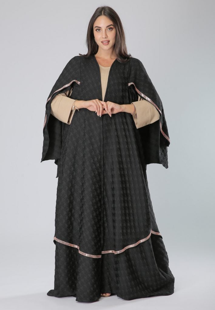 Moistreet Batwing Sleeves Flared Abaya - Image 2