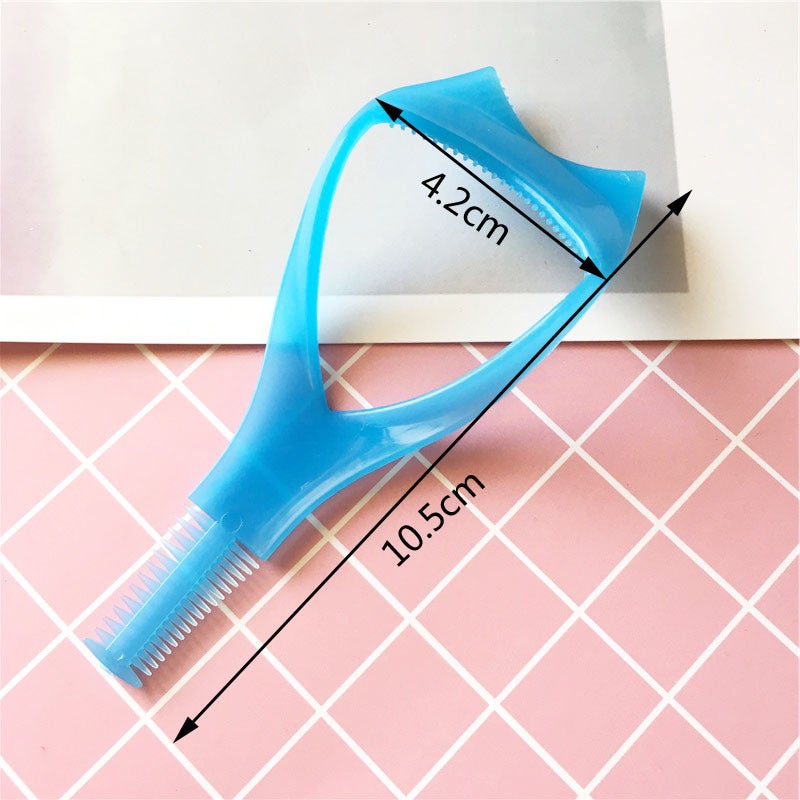 Eyelash Aid Three-In-One Eyelash Clip and Eyeliner Tool - Image 5