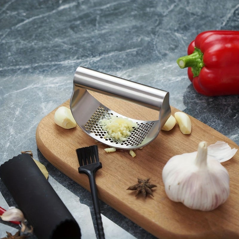 Stainless Steel Garlic Press Manual Crusher With Ergonomic Handle Easy Clean - Image 4