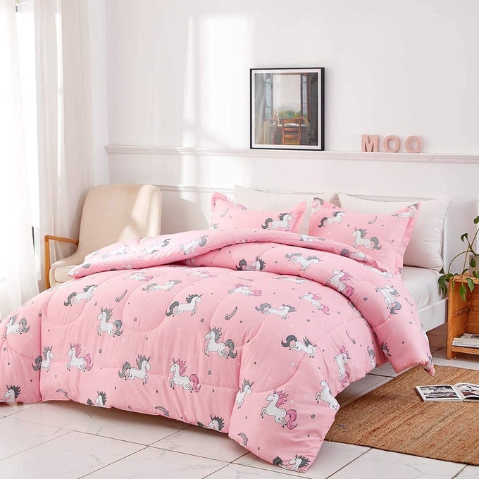 100 MICROFIBER SUPER SOFT TOUCH ALL SEASON USABLE COMFORTERBLANKET FOR KIDS SINGLE BED