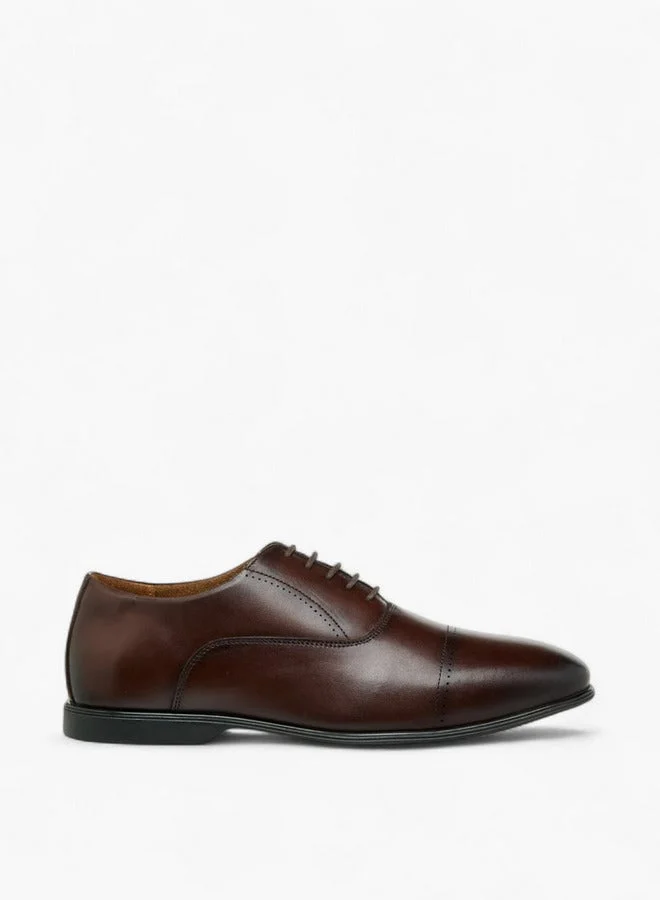 Le Confort Solid Lace-Up Oxford Shoes