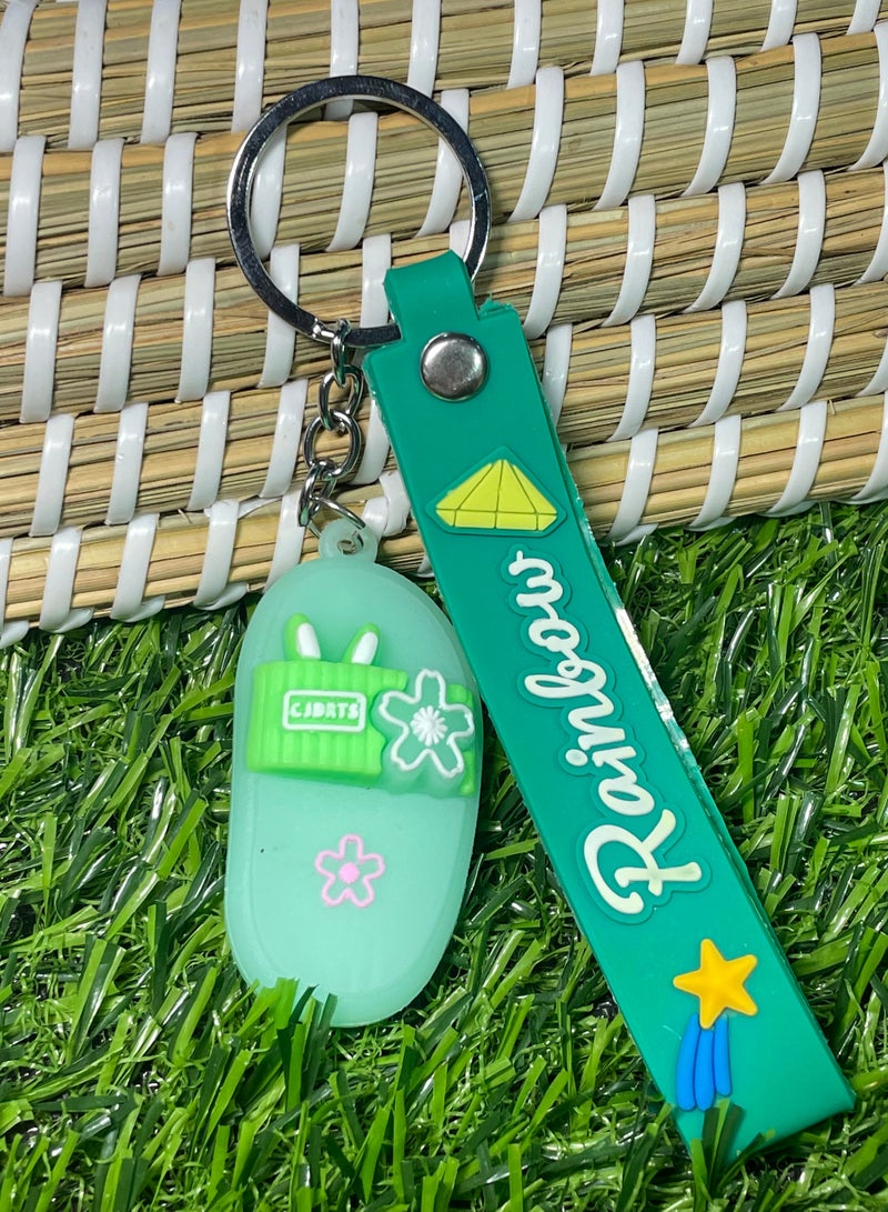 ميدالية مفاتيح كرتونية مميزة اكسسوار مميز سلسلة مفاتيح بتصميم حذاء ستيبلر مع شريط يتناسب مع مفاتيح السيارة والمحفظة والحقيبة هدية رائعة وجميلة - Image 1