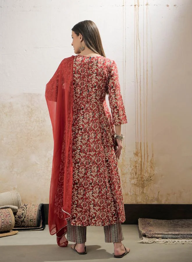 SASSAFRAS SASSAFRAS Maroon Floral Anarkali Kurta with Pencil Pants and Dupatta Set