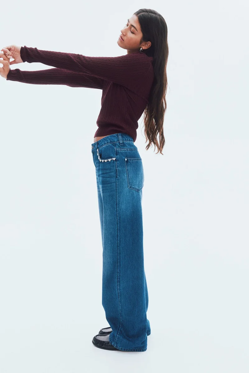 اتش اند ام كنزة محبوكة بنمط الحبال