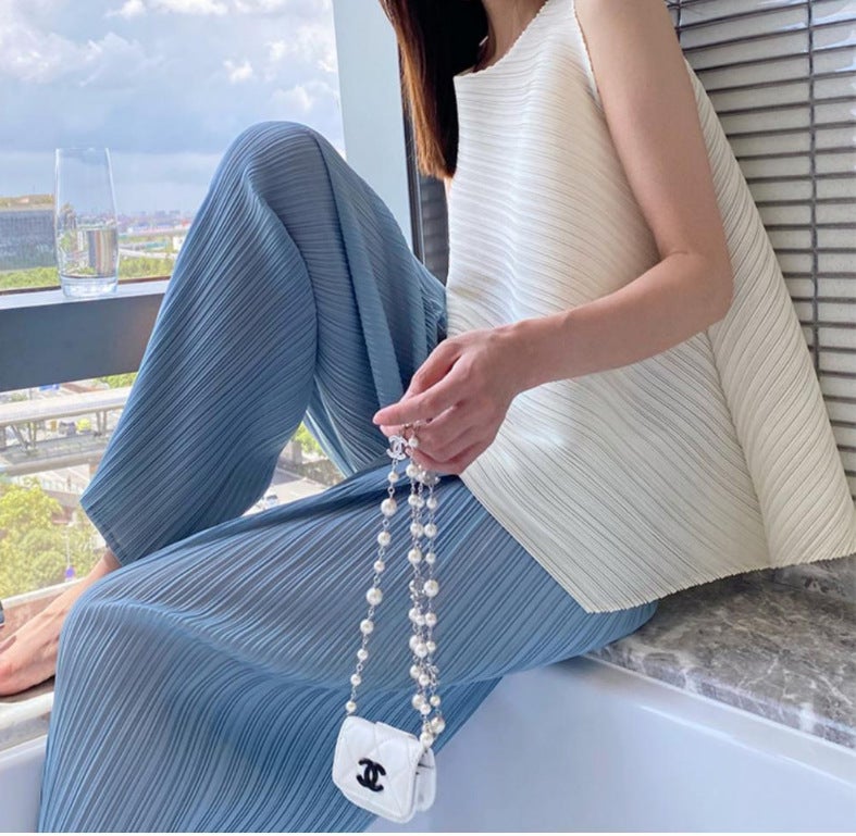 Miyake Pleated Top Irregular Short-sleeved Summer Pleated Loose Vest Cyber Popular Niche Crewneck Slim T-shirt Women Sky Blue Pants 