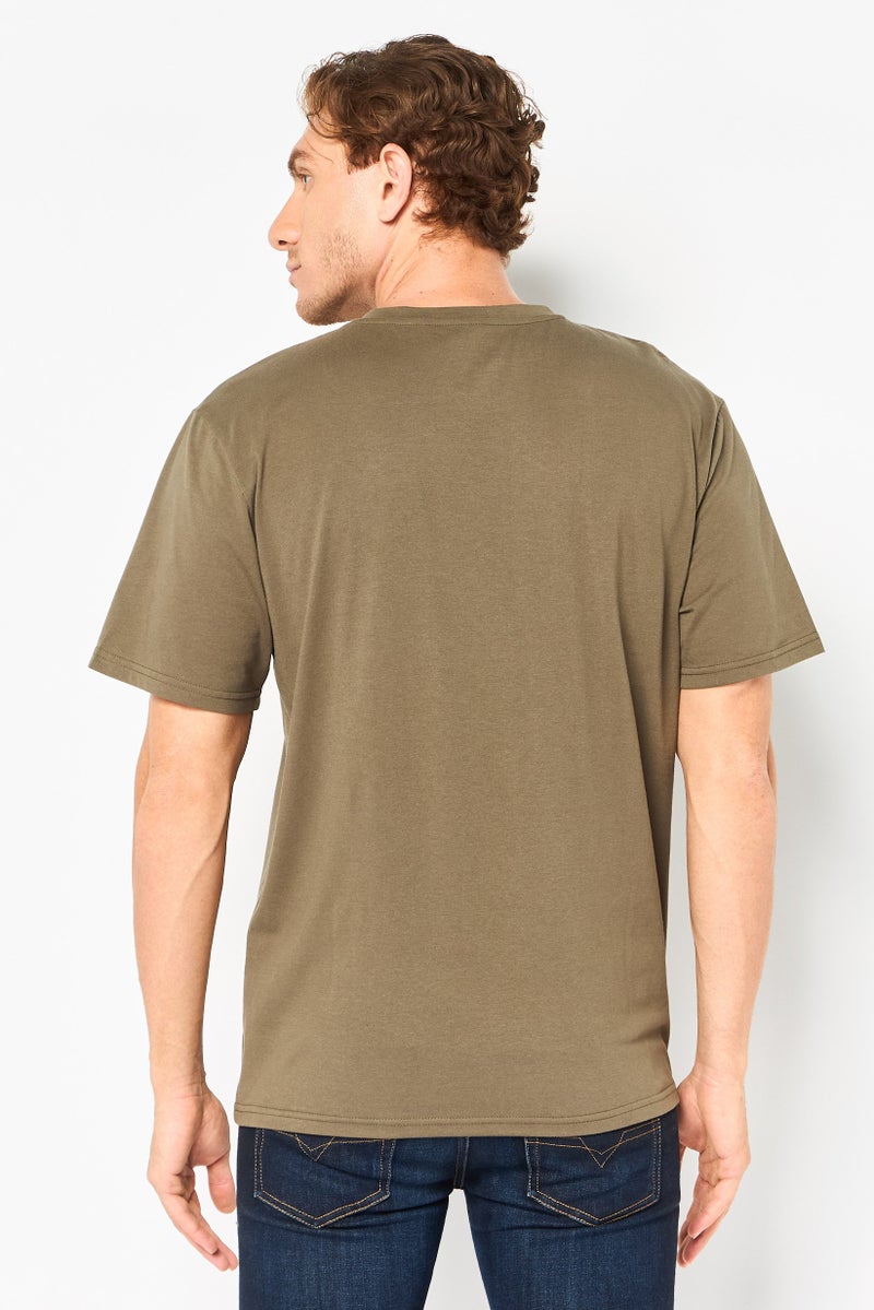 Algspar تي شيرت قصير الأكمام للرجال بتصميم على شكل حرف V، زيتوني - Image 2