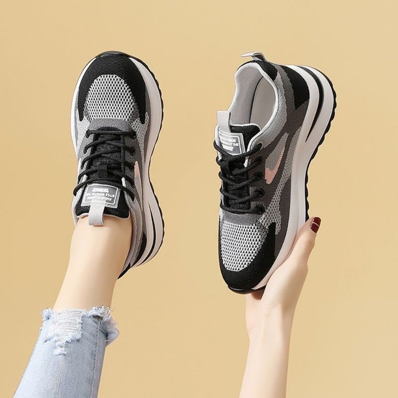 Women's Low Top Sneakers Breathable Mesh Soft Sole Casual Running Shoes - Image 3
