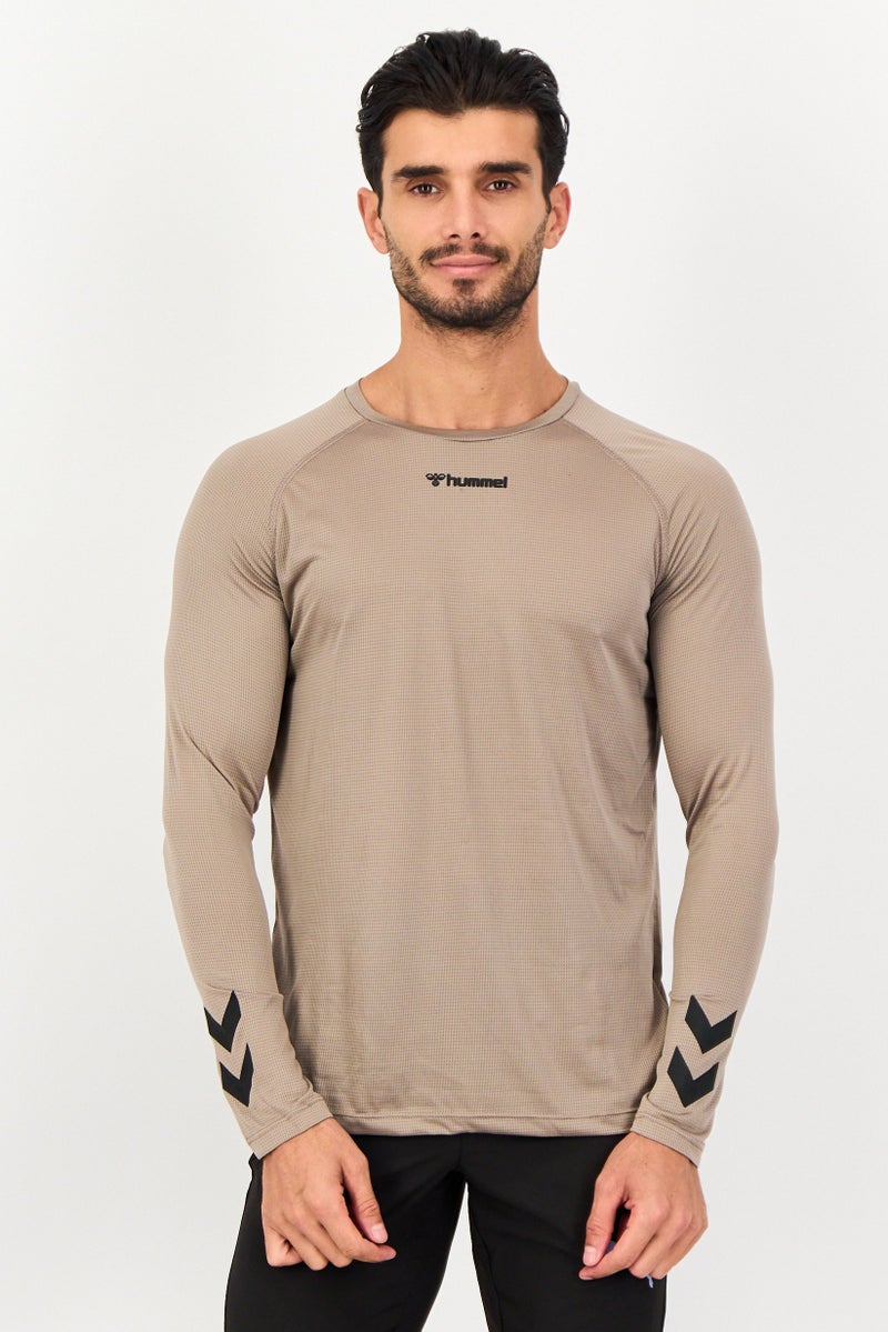 Hummel تي شيرت تدريب طويل الأكمام للرجال، متعدد الألوان - Image 1