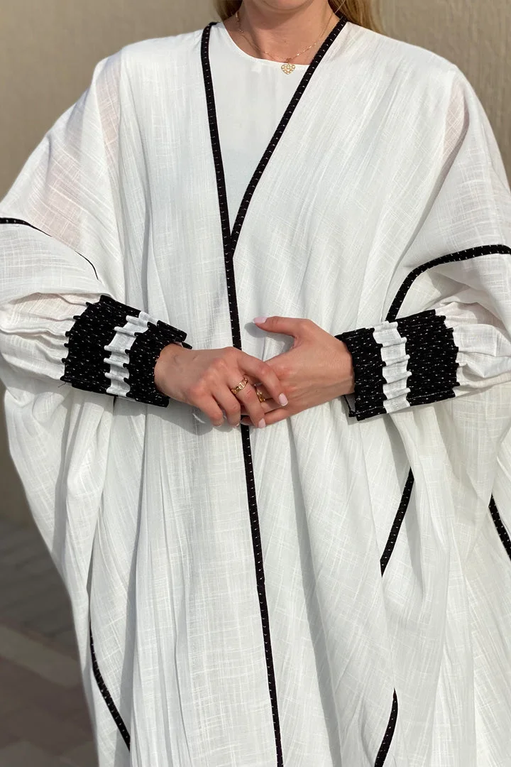 Moistreet Cape Sleeve Casual Abaya