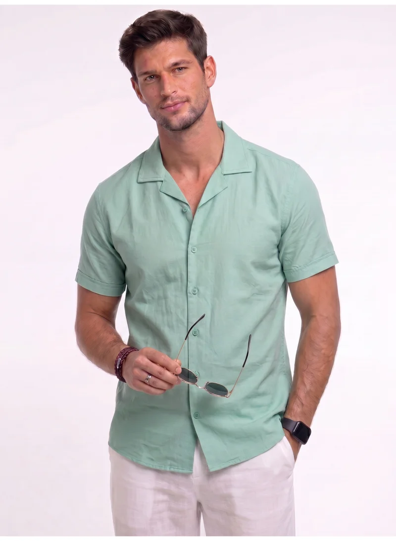 Levantino Men’s Solid Short Sleeve Resort Collar Shirt