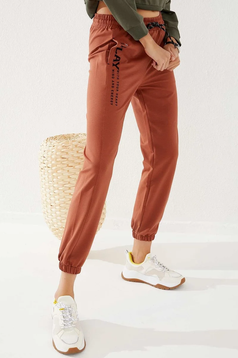 تومي لايف Play Embroidered Cinnamon Elastic Leg Women's Tracksuit Bottoms
