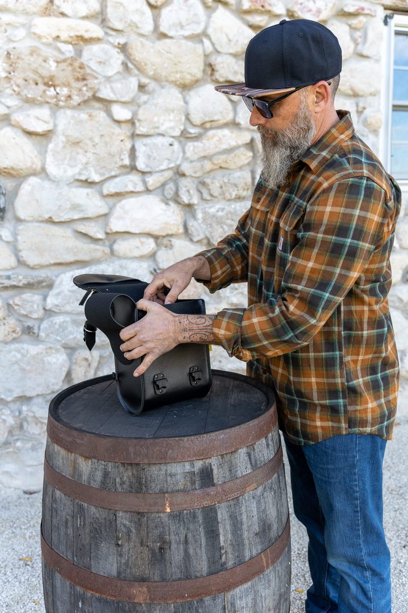 Dowco Willie & Max 58431-00 Warrior Series: Synthetic Leather Motorcycle Sissy Bar Bag, Black, Universal Fit, 6 Liter Capacity - Image 4