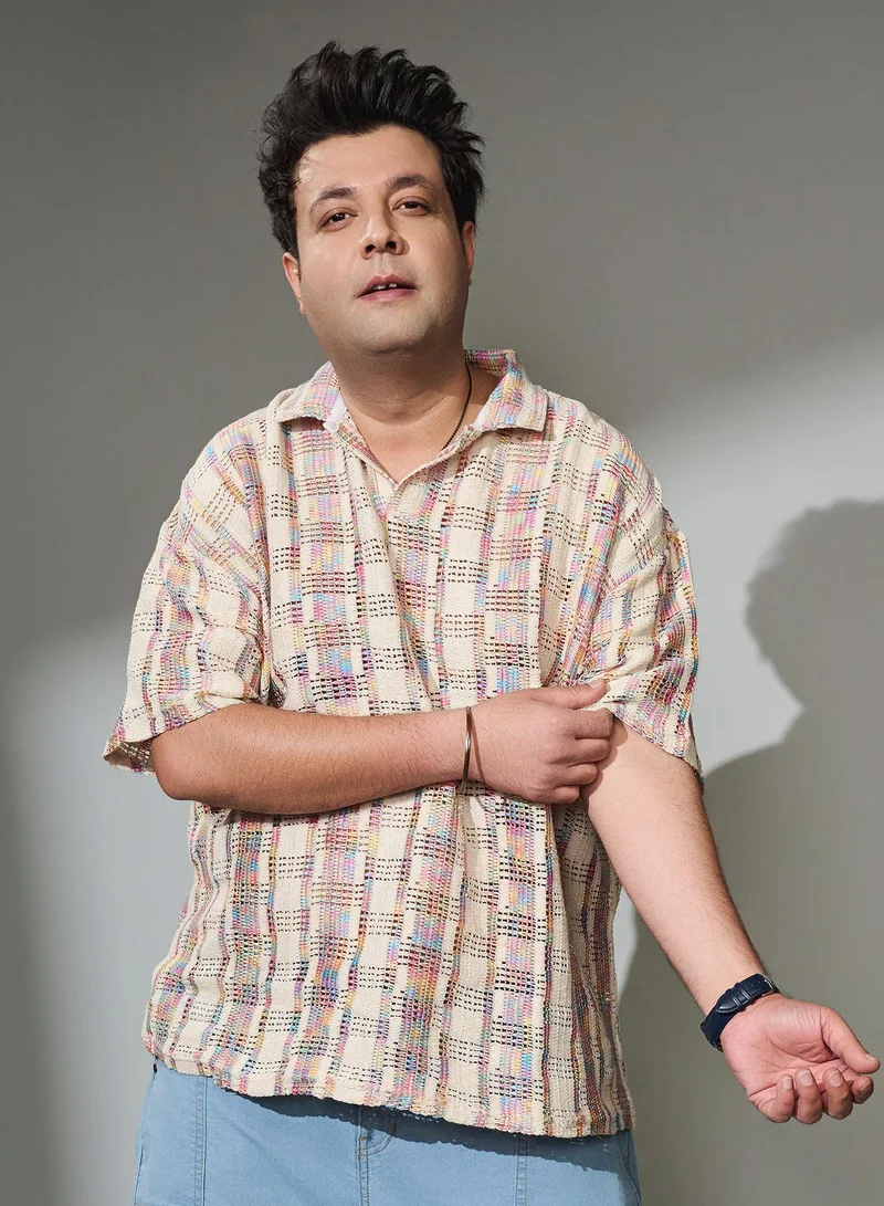 Instafab Plus Men's Off-White Prism Oversized Polo T-Shirt