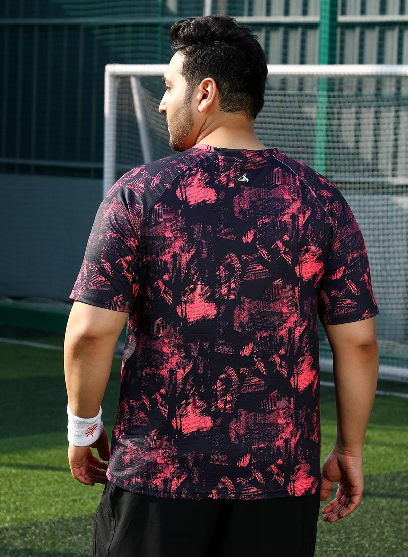 Instafab Plus  Men's Scarelet Red & Midnight Black Abstract-Imprint Activewear T-Shirt for Men | Best Price UAE