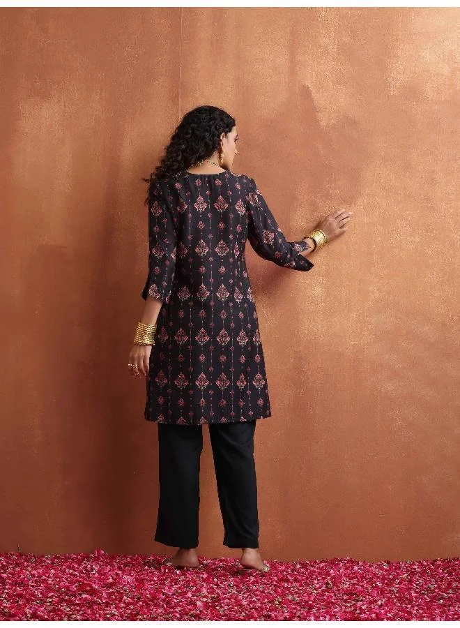 trueBrowns Black Print Kurta Co-ord Set