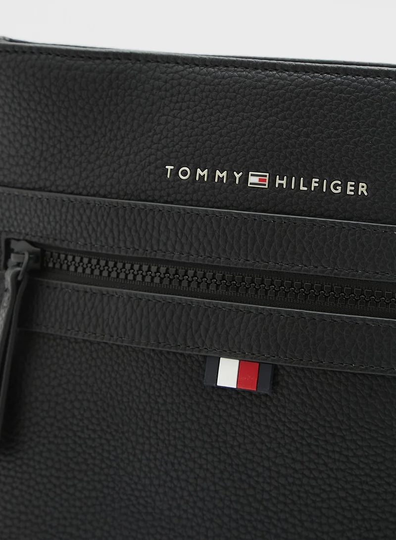 TOMMY JEANS Logo Messenger