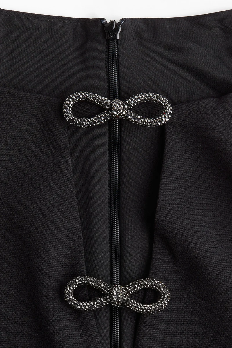 H&M Bow-Embellished Dress