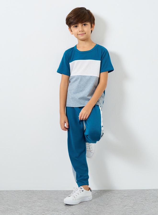 ستايلي طقم من بنطال جوغر وتيشيرت بنمط كُتل الألوان - Image 1