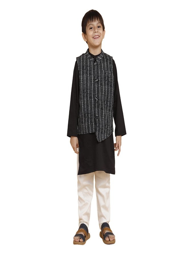 PICCOLO Black Kurta and Pyjama with Jacket Set Cotton Boy's Ethnic Kurta Pyjama Set, 3-4Years - Image 1
