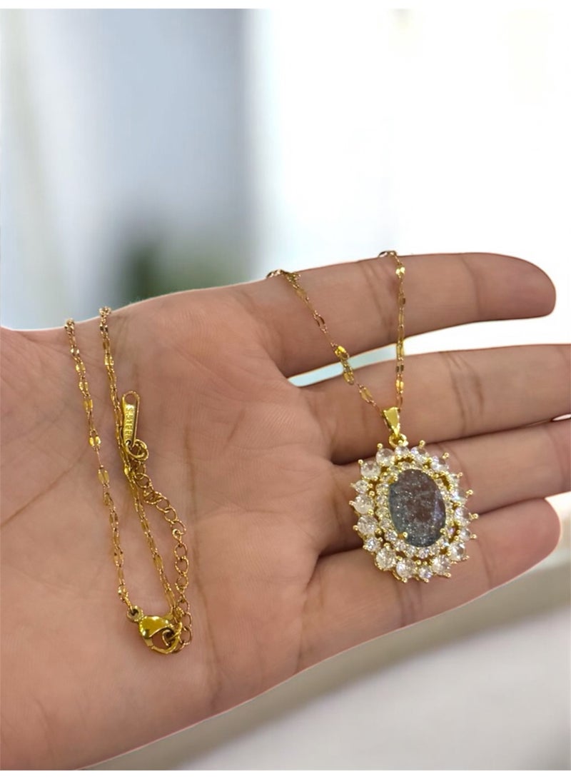 Elegance Trendy & High Quality Stainless Steel Gold Plated Necklace For Women - Image 4