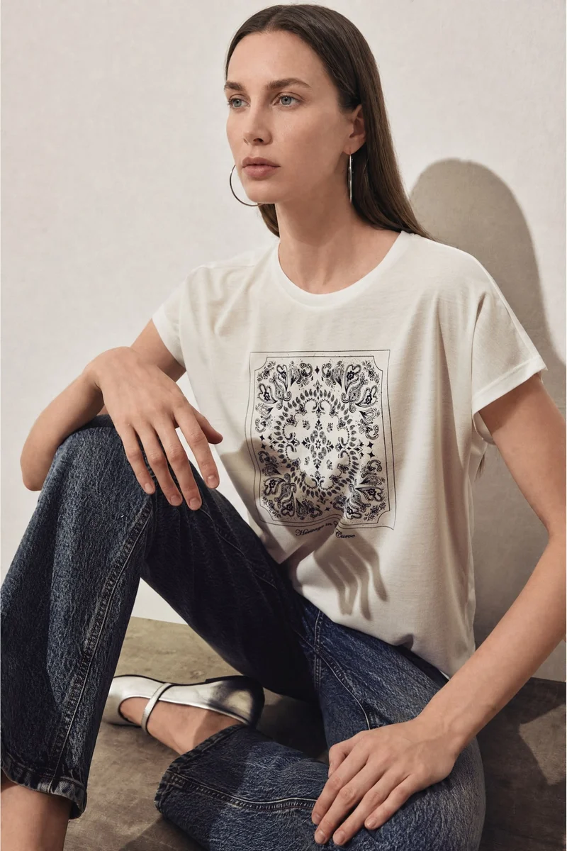 Defacto  Regular Fit Crew Neck Ethnic Short Sleeve T-Shirt for Men | Best Price UAE