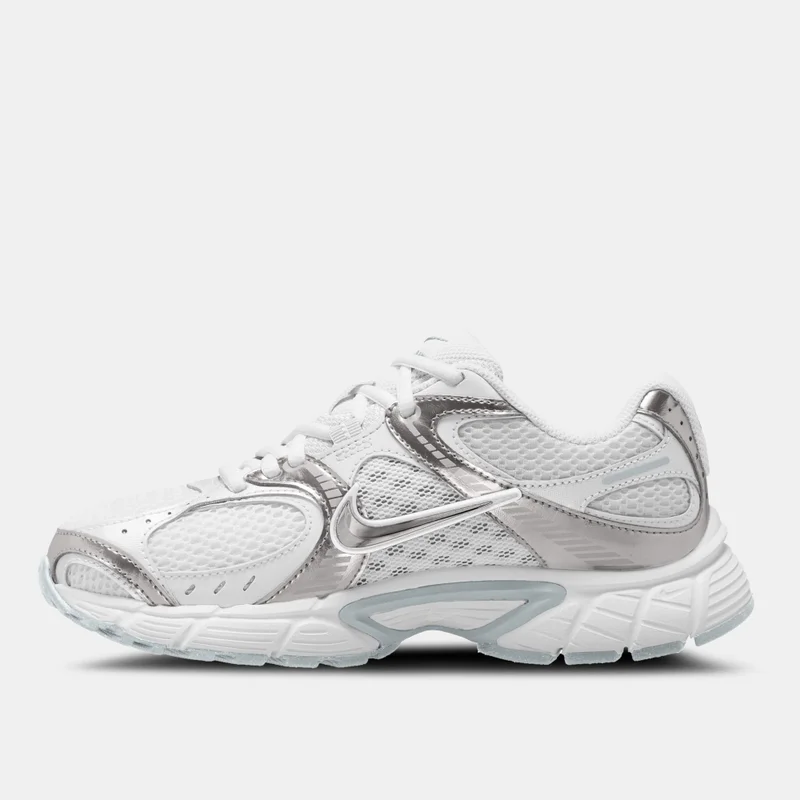 Nike Women's V5 RNR Shoes