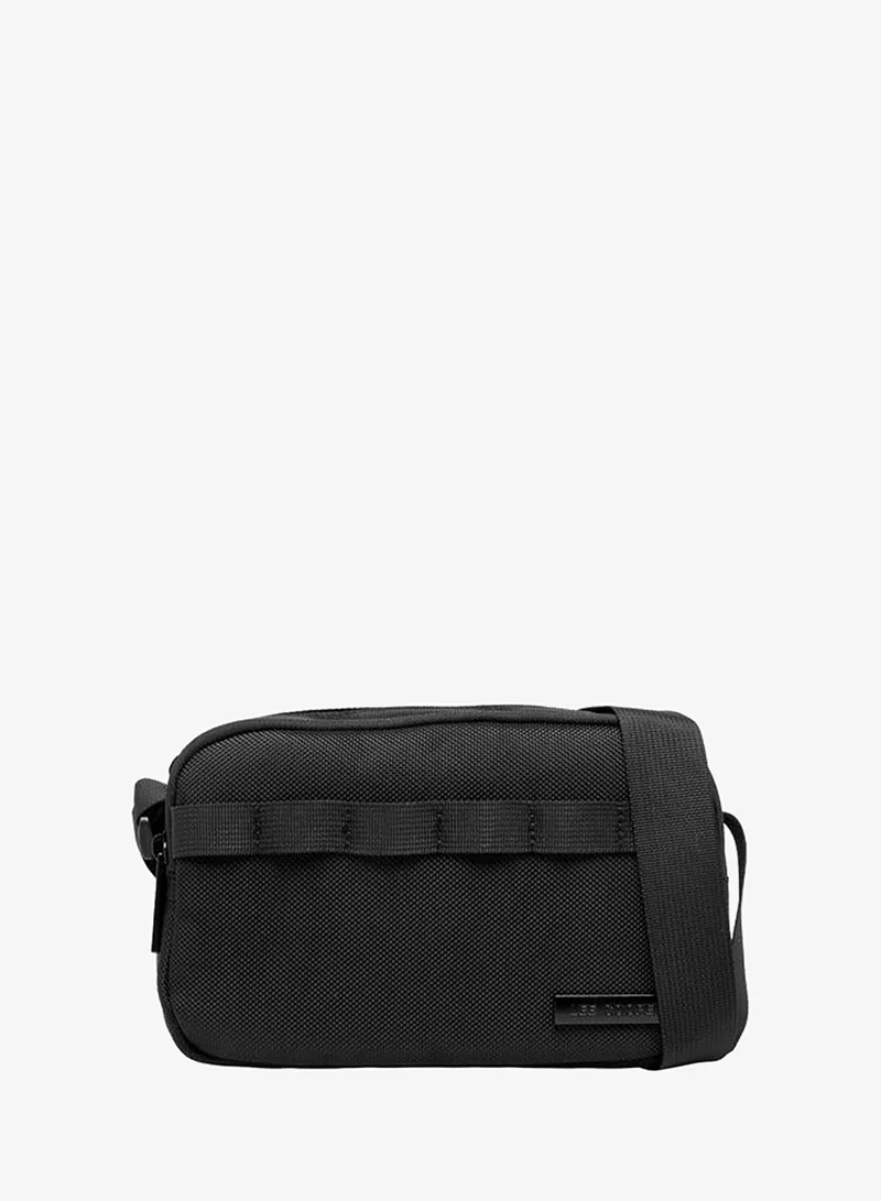 لي كوبر Men Textured Crossbody Bag
