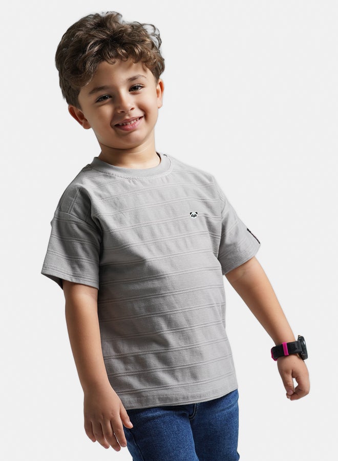 ريمينت تيشرت للاولاد بقماش قطن مقلم فضي - Image 3