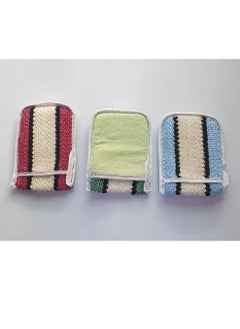 Body massage glove, a colorful synthetic loofah that is gentle on the skin and is the best choice for cleaning, exfoliating and lightening dark areas of the body. Set of 3 multi-colored pieces.