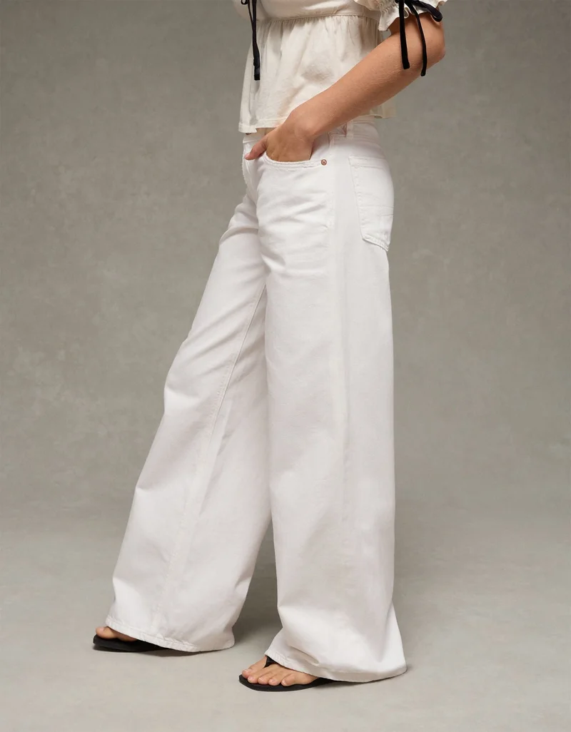 American Eagle  AE Dreamy Drape Strigid Low-Rise Baggy Wide-Leg Jean for Women | Best Price UAE