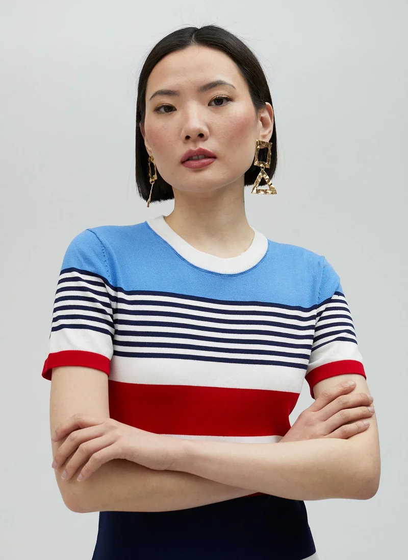 لولا كساديمونت فستان محبوك بأكمام قصيرة