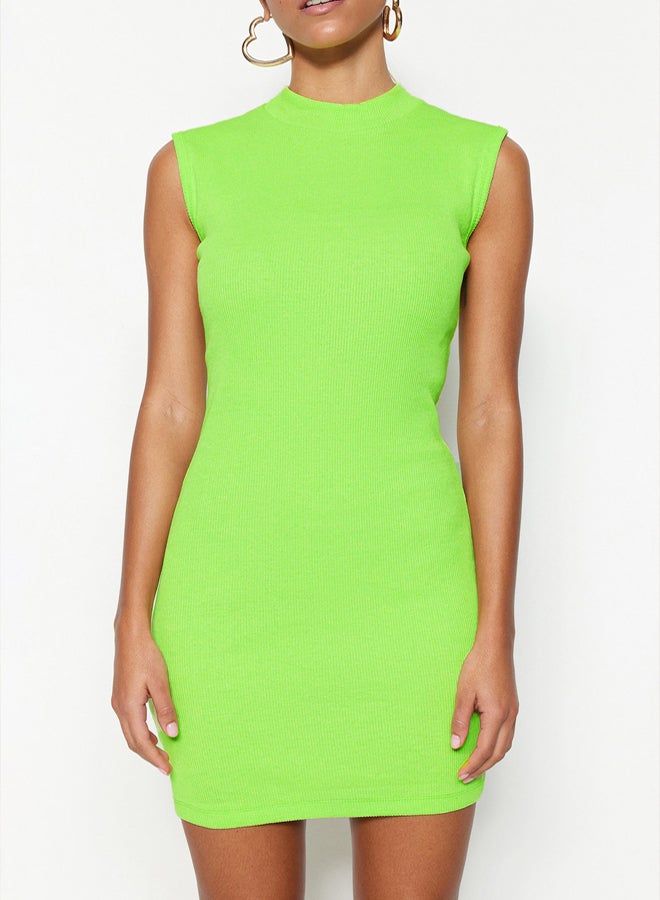 trendyol Lime Sleeveless Crew Neck Fitted Stretchy Mini Knitted Pencil Dress TWOSS22EL2819 - Image 4