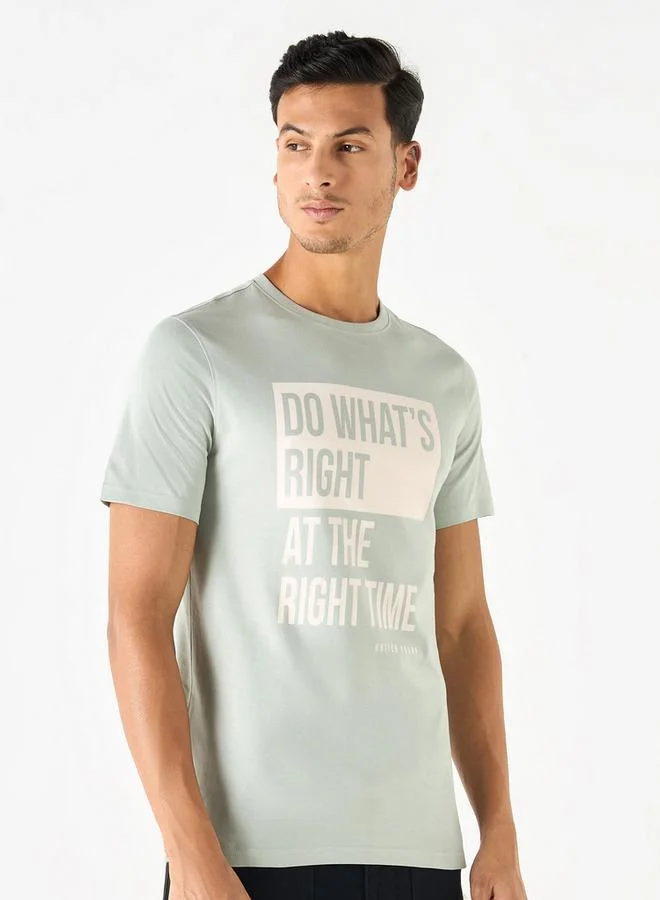 Splash FAV Slogan Print T-shirt with Short Sleeves and Crew Neck
