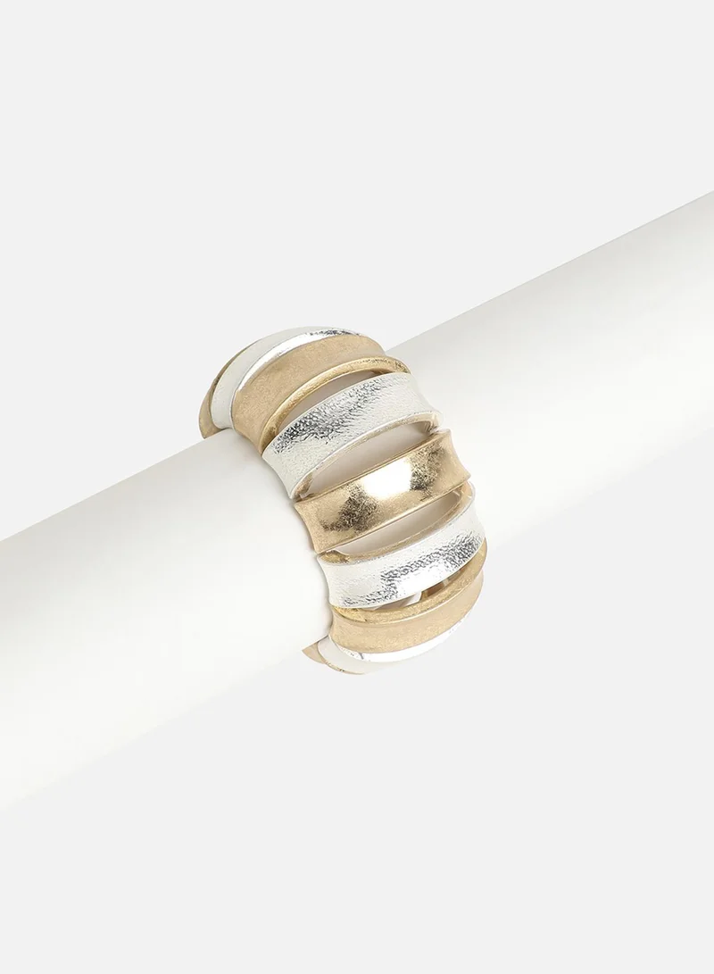 SOHI Contrast Curve Statement Artificial Bracelet Jewellery