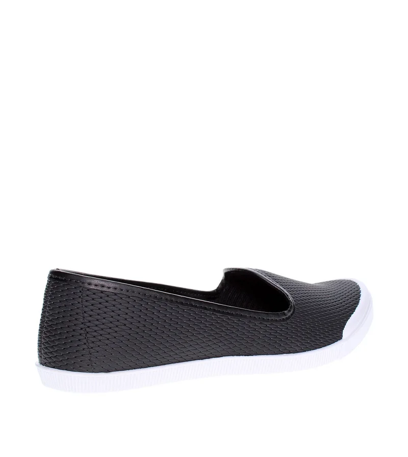 MOLECA Casual Slip-On Shoes for Women – Comfortable Everyday Footwear