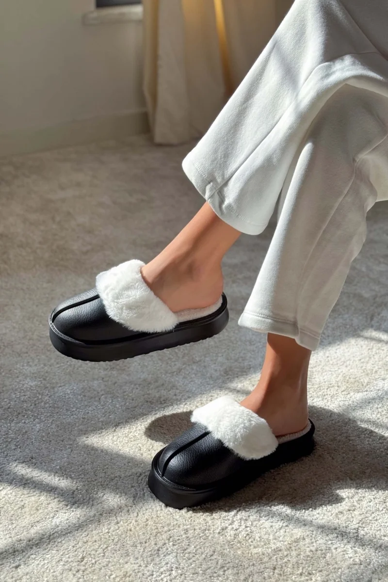 Nişantaşı Shoes Akali Black Matte Furry Flat Sole Women's Home Slippers