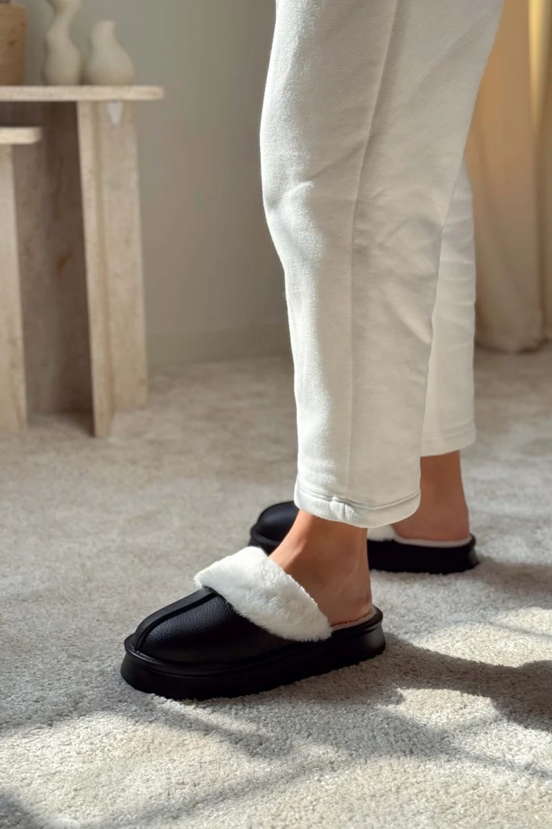 Nişantaşı Shoes Akali Black Matte Furry Flat Sole Women's Home Slippers