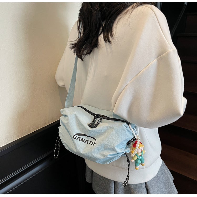 Women's Casual Dumpling Bag, Large Capacity, Commuter, Japanese Style, Lightweight, Sporty Crossbody Bag - Image 3