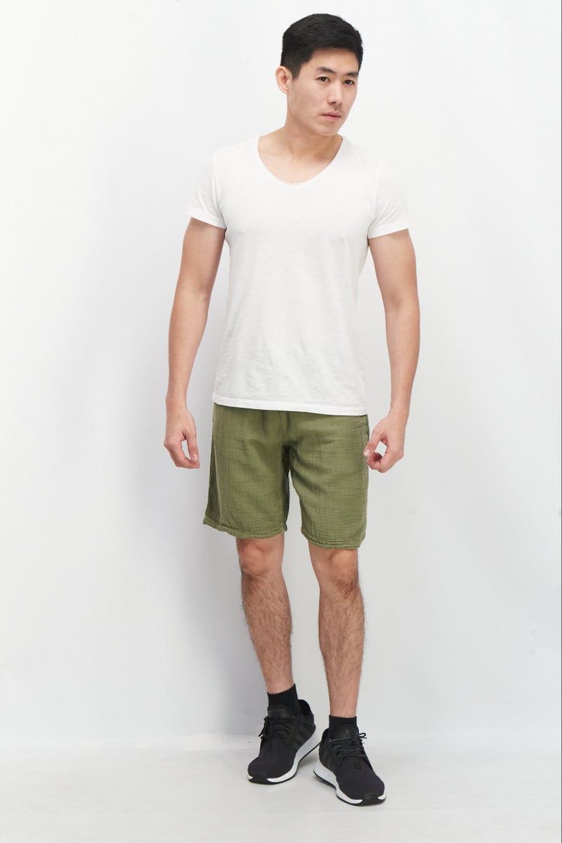 Celio Men Regular Fit Solid Basic Shorts, Olive - Image 2
